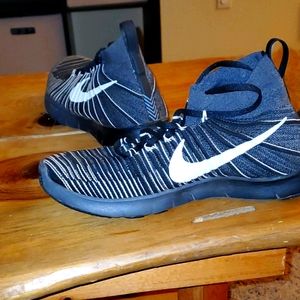 Nike free